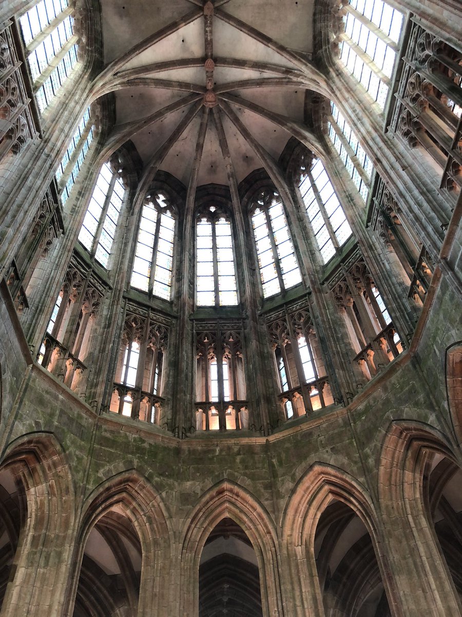 tomrobsontenor's tweet photo. A fab couple of concerts in #Granville and #LeMontSaintMichel this weekend with @TenebraeChoir in the @Via_Aeterna fest. Stunning venues and music #VictoriaRequiem. AND bumped into an old friend singing with @CalmusEnsemble #smallworld #ilovemyjob #music #choralmusic #weareviable https://t.co/VXxAoTSR0I
