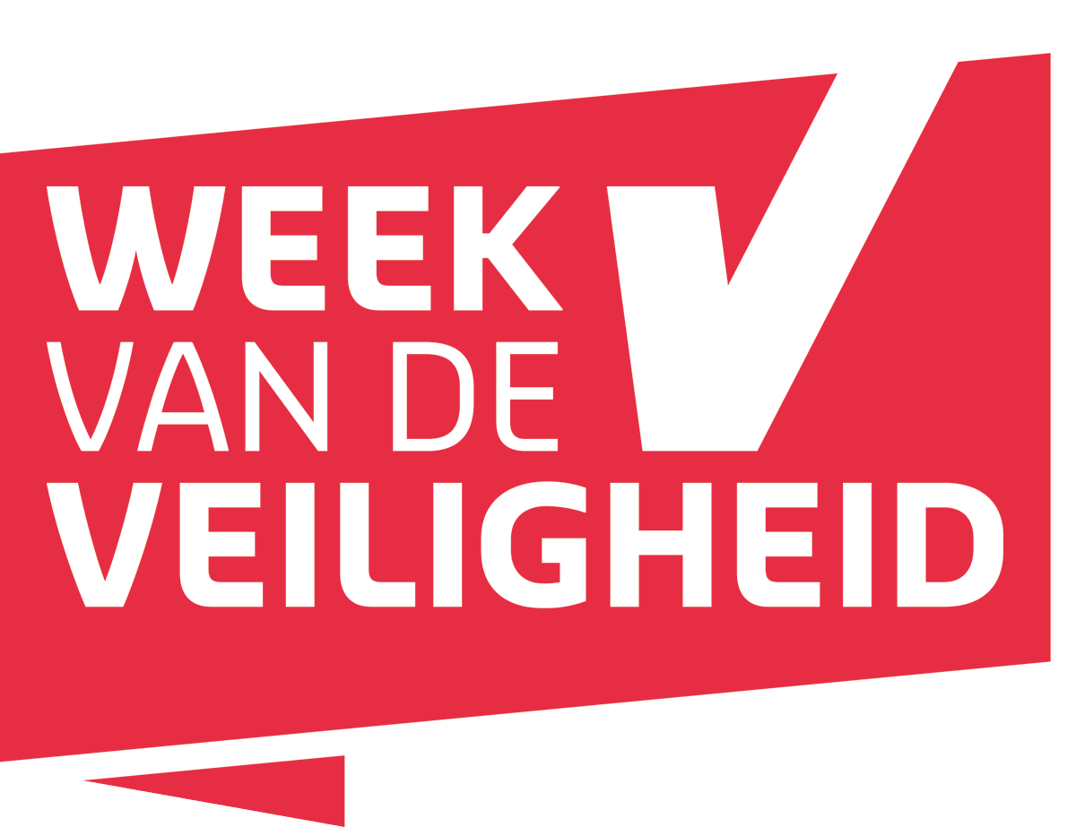 SBH_Helmond's tweet photo. In 5 minuten heb jij als #ondernemer inzicht in de digitale veiligheid van je bedrijf. Hoe? Doe direct de Basisscan Cyberweerbaarheid van het digital trust center. https://t.co/96BdG7goPD #WvdV #weekvandeveiligheid2021 
Ben jij voorbereid op criminaliteit? Word geen slachtoffer! https://t.co/BYRjqArYR5