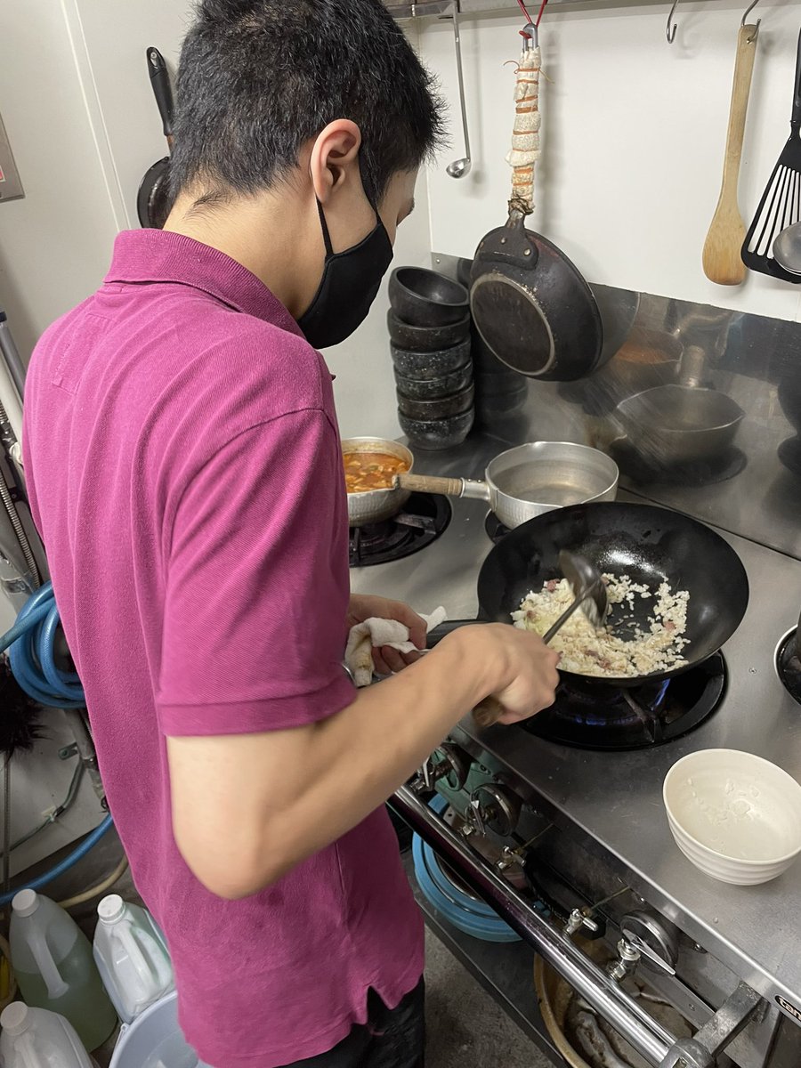 焼肉魔王 松本真央 うち実は裏メニューいくつかあります ホルモン 居酒屋喫煙可 東京 駅前 飲み放題 昼飲み タバコ 喫煙可 とらじ亭 翠 上野御徒町焼肉 神田駅焼肉 日暮里焼肉 大塚焼肉 シャンパン ワイン レバ刺し Tiktok 90年代