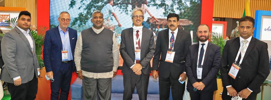 ranatungaPR's tweet photo. Air France , one of the renowned Airlines in the world , has agreed to operate direct flights between Sri Lanka and France commencing from November as discussed during the meeting which was held in Paris, France between myself and the Minister of Tourism in France. https://t.co/2WxHmKl7K1