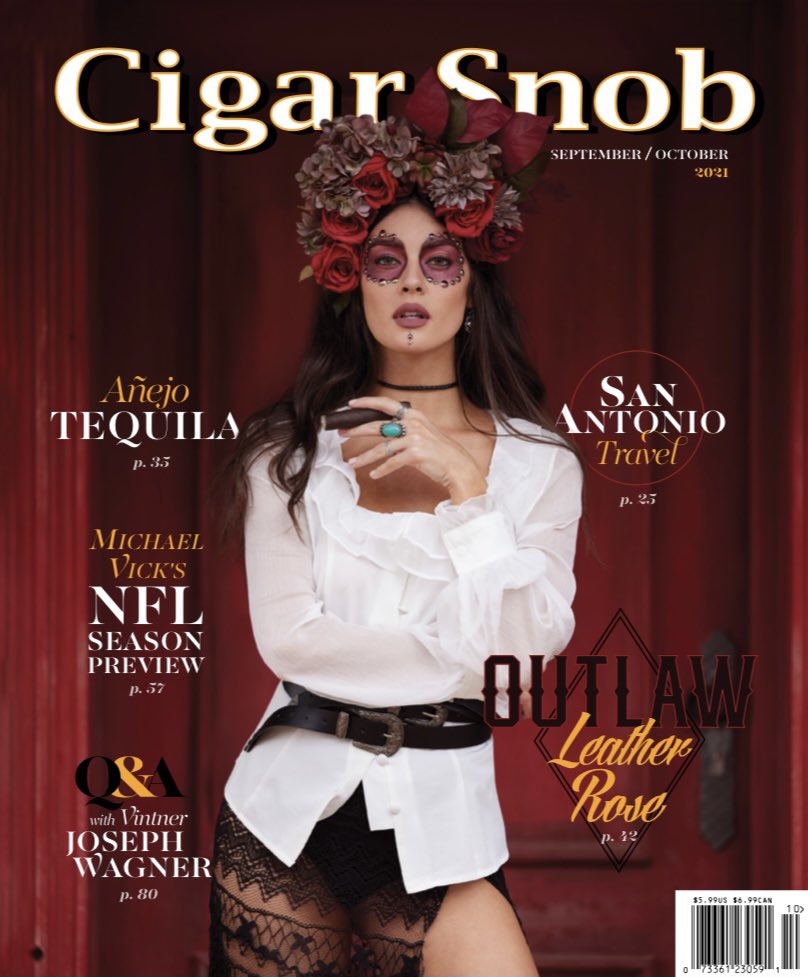 joyacigars's tweet photo. We are more than honored to share that our amigos from @cigarsnobmag ranked our daring #AntañoCT with 92 points in their sep/oct issue 💨

Antaño CT pairs perfectly with single barrel #BourbonWiskey or #OatmealStout beer🍻

#KeepDaring #CigarLife #JoyaCigars #CigarSociety https://t.co/3s1YoOOu6L