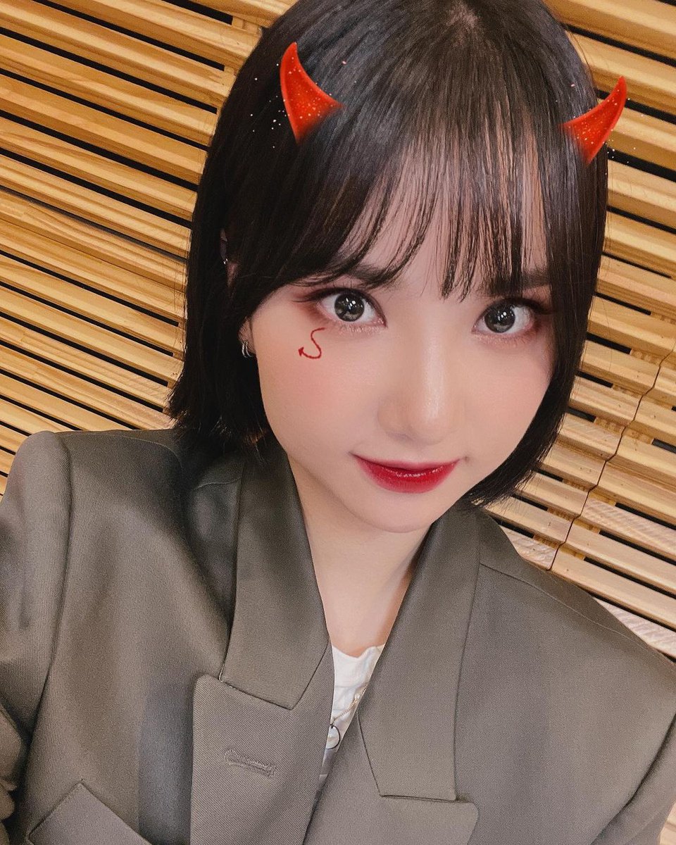 유나 인사이드 tweet media