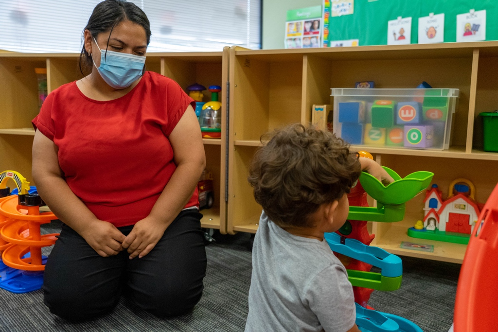 We're working alongside families and many community partners to develop a plan for publicly funded, universal, preschool in our community. Join us at a focus group we're hosting for EI/ECSE parents and families. Learn how to RSVP: nwresd.org/Home/Component…

#proud2bnwresd #oredu