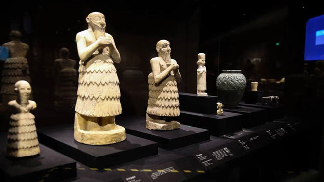 eye_syrian's tweet photo. As part of a tour to display Syrian antiquities in a number of Chinese cities, the Nanshan Museum in Shenzhen has opened a thematic exhibition.

#Syria https://t.co/vc6sbKwY4j
