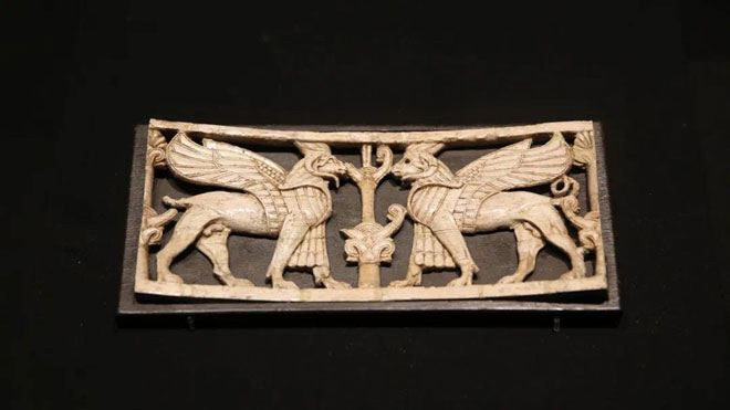 eye_syrian's tweet photo. As part of a tour to display Syrian antiquities in a number of Chinese cities, the Nanshan Museum in Shenzhen has opened a thematic exhibition.

#Syria https://t.co/vc6sbKwY4j