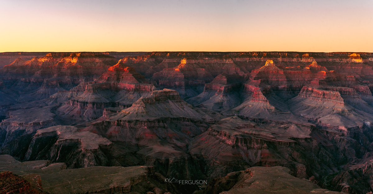 ky_ferg's tweet image. GM, Monday pano???