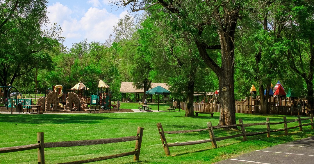 the_napf's tweet photo. It's THE PERFECT time of year to frequent the parks! #GetOutside https://t.co/hGis8fNix1