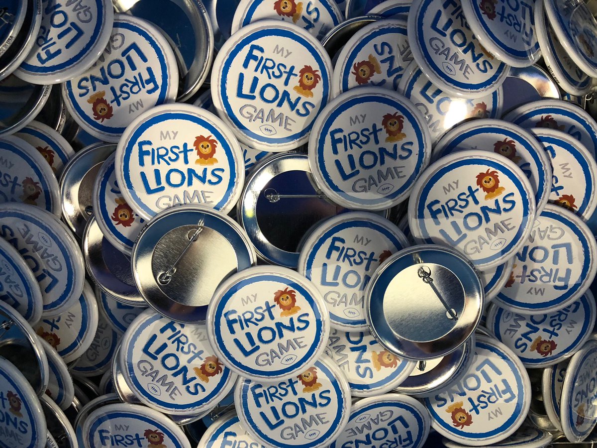 LuvMyButtons's tweet image. Every Button Pin You Wear Has Its Own Story, What's Yours❓ 

Let us know using the #PinOneOn 

#advertising #marketing #promotions #love #fashion #HappyBirthday Service, Quality &amp;amp; Value: custombuttons.com