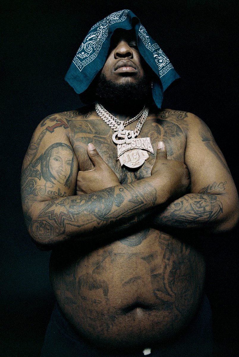 MAXOKREAM's tweet photo. WEIGHT OF THE WORLD https://t.co/keUtXSdRLW