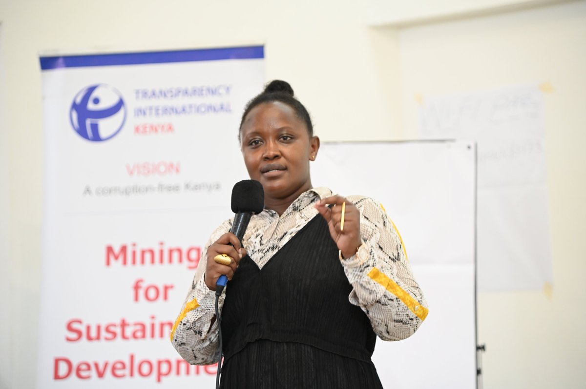TIKenya's tweet photo. Today we are in #KwaleCounty for a close-out meeting of the #AccountableMining programme.
Through the programme, we have been working to enhance transparency & accountability in the awarding of mining permits, licenses, and contracts in Kwale & Kitui.👉https://t.co/PPDl5V6wvP https://t.co/URTh1OfUKB