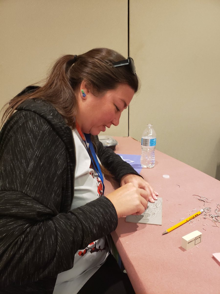 ArtTrojan's tweet photo. A great art conference! #faea2021 #artteachersreunited #artpd #artworkshops @elvisepps @pbcsd @kgwhetsell @SamikaSatter @brittfeingold https://t.co/OBlEQ9Mt7Q