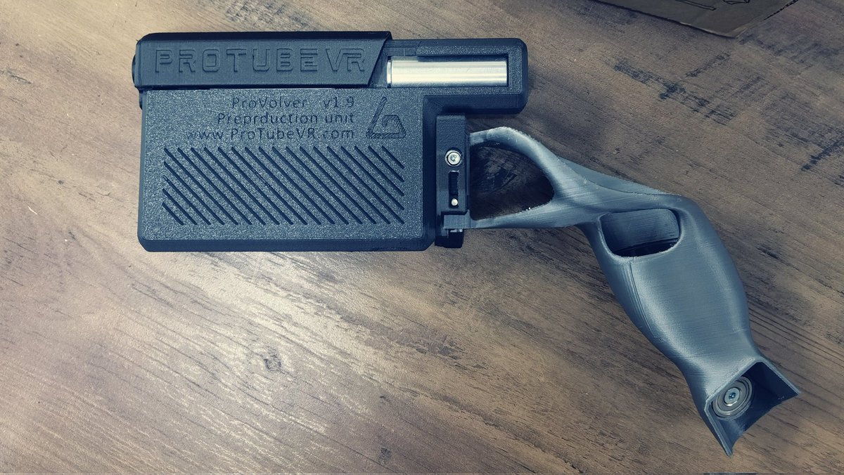 vr_zak's tweet image. Pew pew pew 🔫 Time to charge this bad boy. @ProTubeVR #ProVolver #VirtualReality #ProTubeVR