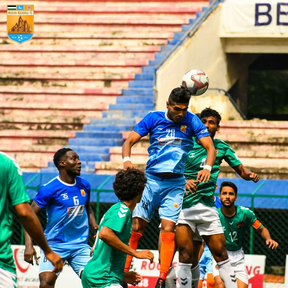 FcMaharaj's tweet photo. 𝗠𝗮𝗱𝗮𝗻 𝗠𝗮𝗵𝗮𝗿𝗮𝗷 𝘃𝘀 𝗞𝗲𝗻𝗸𝗿𝗲 𝗙𝗖 📷⚽

#Madanmaharajfc ✊💪🔥

#KFCMMFC ⚔️
#HILQ2021 🏆
#IndianFootball ⚽
#MMFC 💪
#MatchDay 🤘 https://t.co/RYU0VZ8Ipg