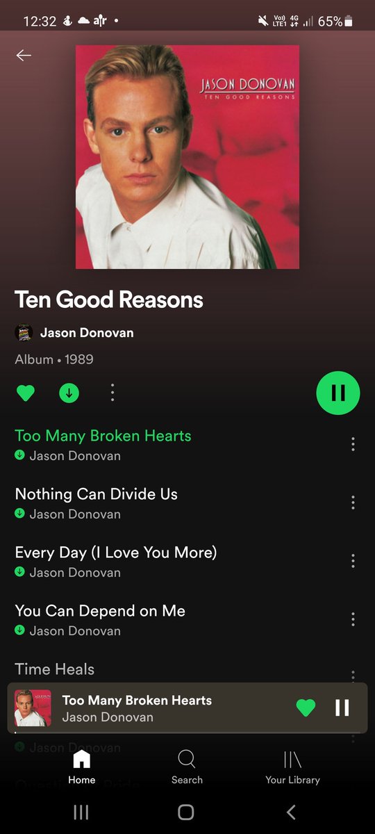 NetleyV's tweet image. #roadtrip for me, myself &amp;amp; I oh along with this little beauty playing in the car @Thehexagon bound for #Evenmoregoodreasonstour with @JDonOfficial