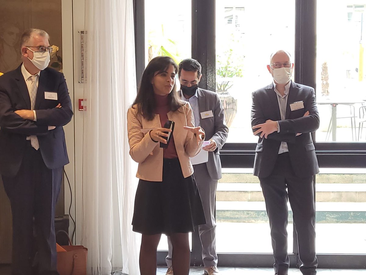 Prefet78's tweet photo. #Yvelines 
Ce jour, @JBensedira a participé à @Versailles au Challenge #Emploi #Tourisme très innovant, organisé par la @CCI_78 par les équipes de Cynthia Lestable &amp; celles de nos partenaires locaux : Activity @CatherineArenou, @poleemploi_IDF 78 @CampePhilippe &amp; Najat Semdani. https://t.co/UhZe8eQu9O