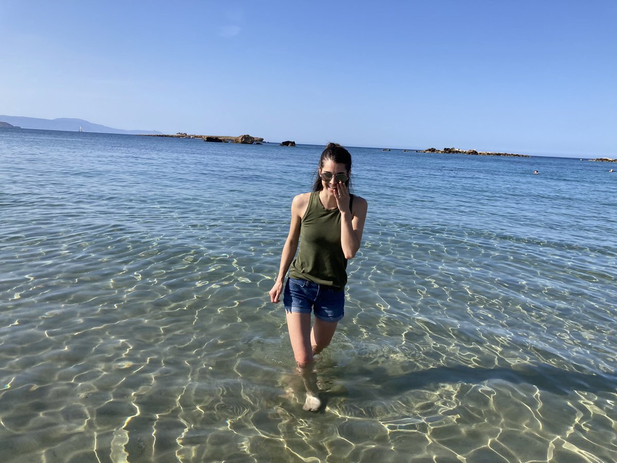 BriskBrit's tweet photo. Getting back into the swing of things after our vacay —> which means streams are starting back up!:) See you all tonight! 
#streamer #backfromvacay https://t.co/vmz3zKqrKz