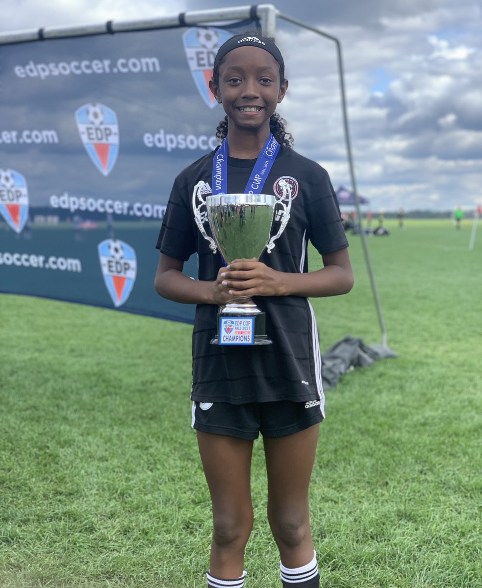 Akirby31's tweet photo. @EDPsoccer CUP Weekend. @SJEBFC  2010 Girls won the Top Flight. #Championship #NewJerseySoccer #GirlsSoccer  @RUWSoccer https://t.co/UuxdGSc1Ij