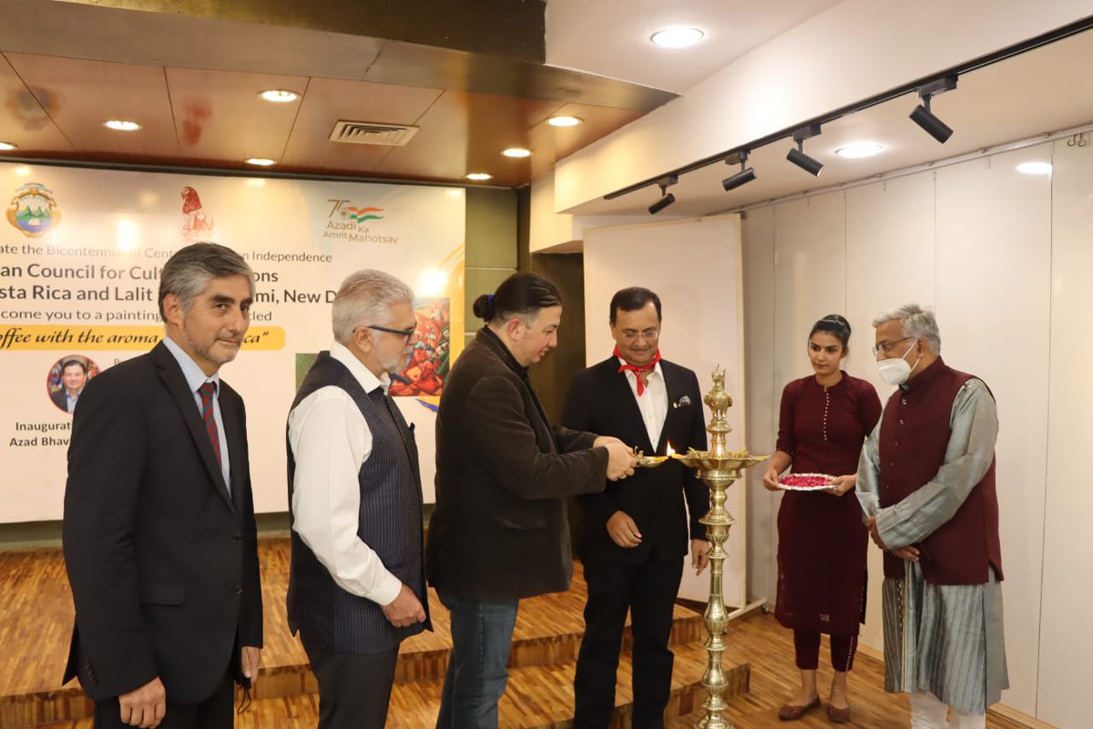 iccr_hq's tweet photo. “Coffee with the aroma of Costa Rica”, an exhibition by renowned artist Raudyn Alfaro, was inaugurated today by @DineshKPatnaik at Art Gallery, ICCR https://t.co/ad92oNLHGf