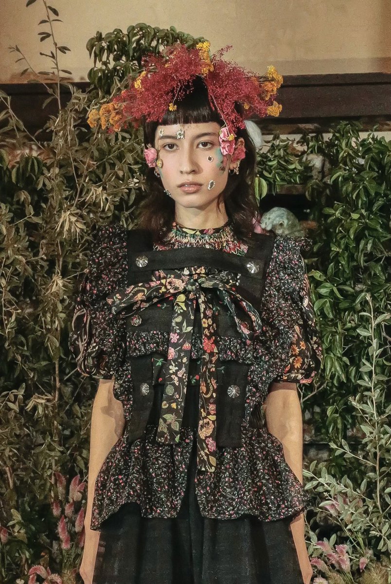 shonenjumping's tweet image. walking for RURUMU: 2022 Spring/Summer runway show 💐