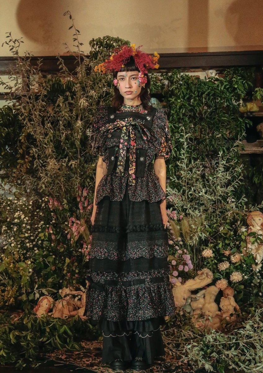 shonenjumping's tweet image. walking for RURUMU: 2022 Spring/Summer runway show 💐