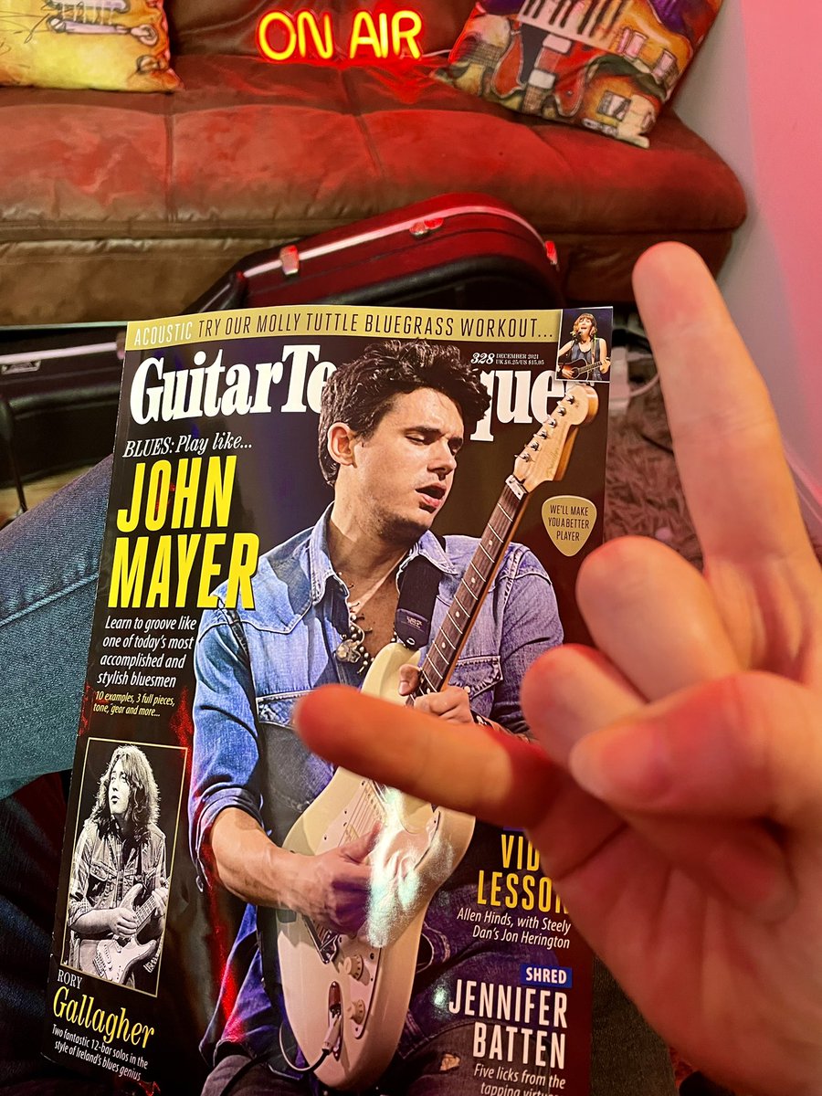 I am now a published human! Thanks to <a href="/bridgetx/">Bridget Mermikides</a> for asking me to take over as the Classical Guitar Contributor at Guitar Techniques Magazine! Absolutely thrilled! Issue 328 = Bach’s Allemande from Lute Suite #1, next up will be some Celtic music written around the same time! ❤️🎸