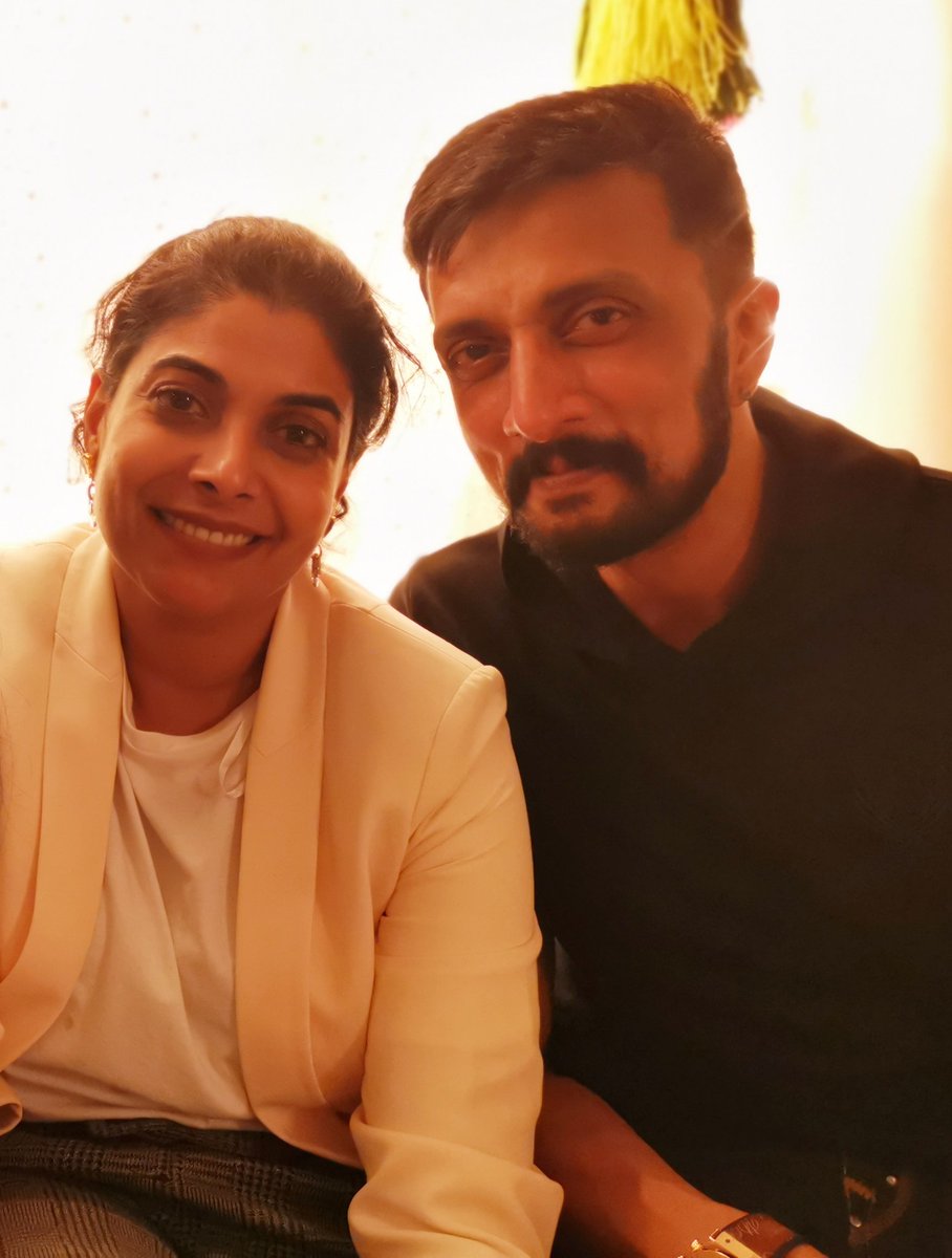 KicchaAddictors's tweet photo. Happiee Anniversary Anna Attige💫💞
@KicchaSudeep @iampriya06 #20YearsOFSupri https://t.co/Qe5Ig4Fru2