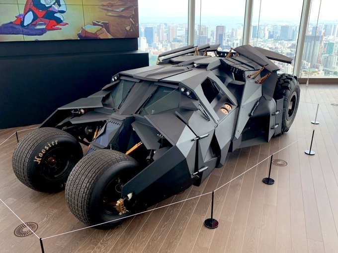 上から見た方が様になるのは発見でした
#バットモービル 