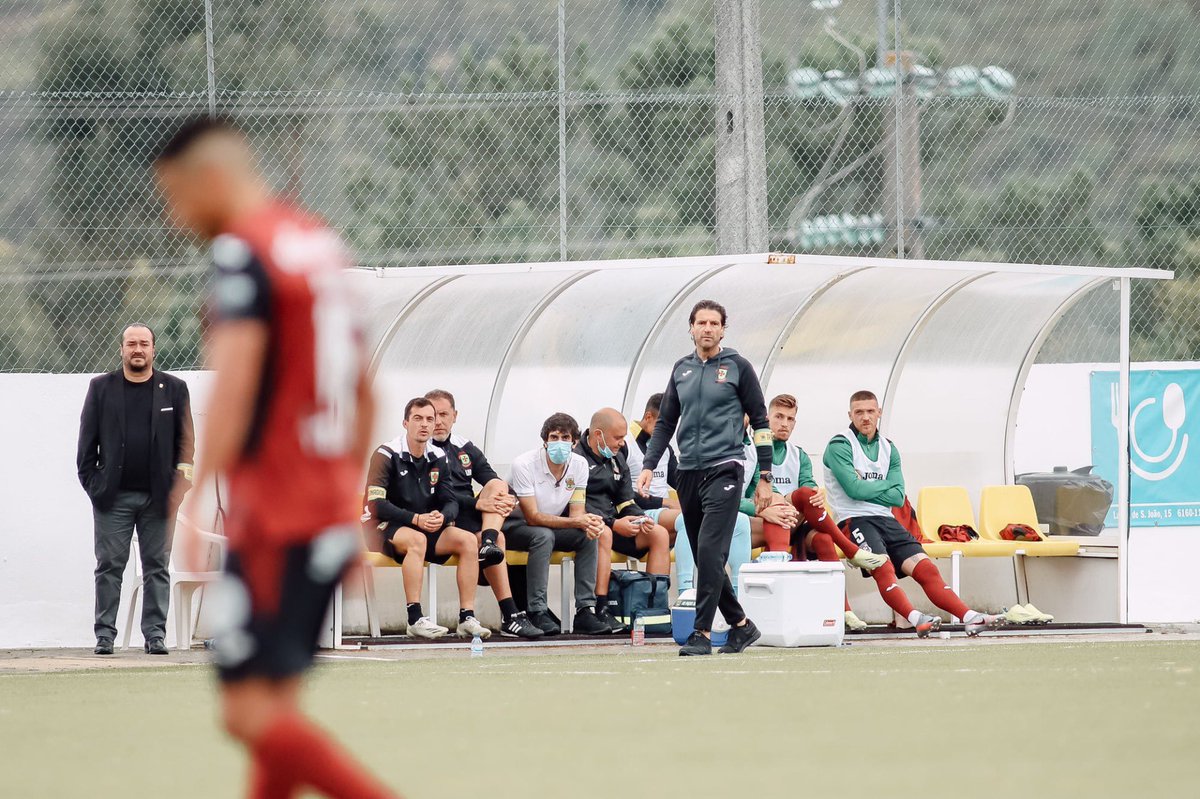 Jorge__Simao's tweet photo. Começamos a nossa jornada na #TaçadePortugal com o pé direito!
Seguimos para a próxima eliminatória, depois de um jogo emotivo onde fico feliz por termos demonstrado a qualidade do nosso clube e a profundidade do nosso plantel! 🟡 #DefendeoAmarelo https://t.co/QbJnDuiWtp