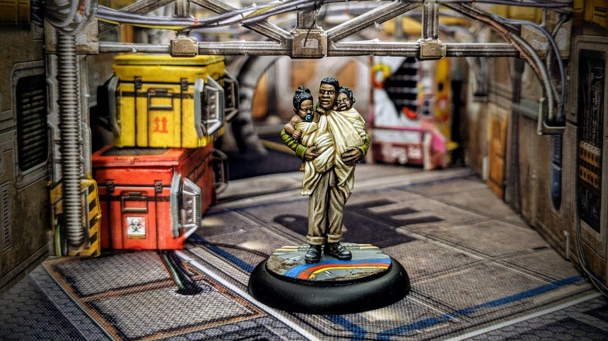 Aboard the little rouge one lived a humble chicken soup vending machine repair man! I'm taking a break from Mice &amp; Mystics to get some paint on these. These are the Dimension Jump miniatures from Master Crafted Miniatures 

#RedDwarf #DimensionJump2021 #mastercraftedminiatures