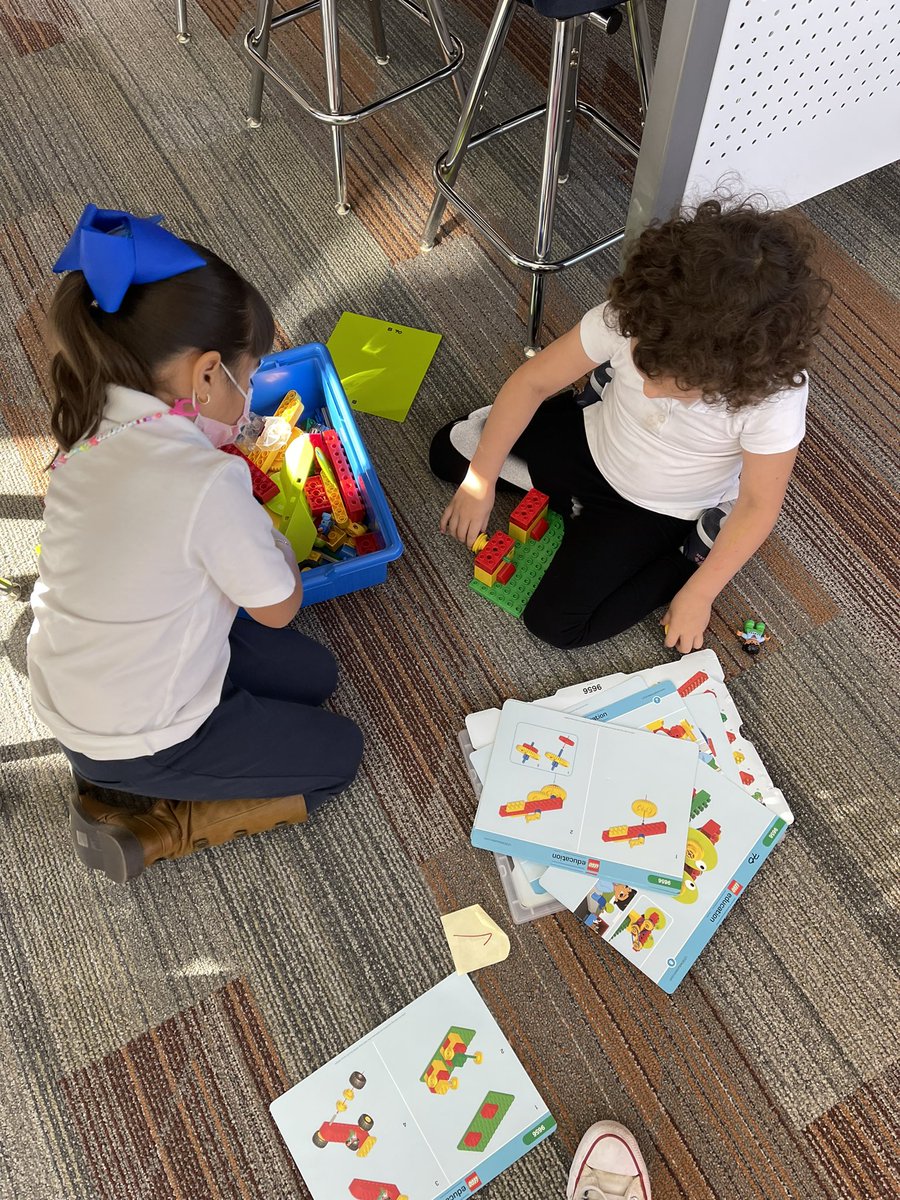 RiverchaseStem's tweet photo. First grade in technology this week is testing how the size of an axle affects how far a car travels. #cfbSTEMproud #tigerpride #wearemcstrick @TigerNetwork @RomeroJosue7 @christy_clain @chamberlinabe https://t.co/boKSgXlY90