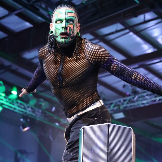 “A darker side of Jeff Hardy I think, needs to come out. I haven’t figured it out yet, but I’ve had these crazy ideas.
I wrote down a few of them.

It’s my time to focus more on the character stuff instead of the high flying moves”

- Jeff Hardy via Out Of Character w/ Ryan Satin https://t.co/5lIzCsHHuR