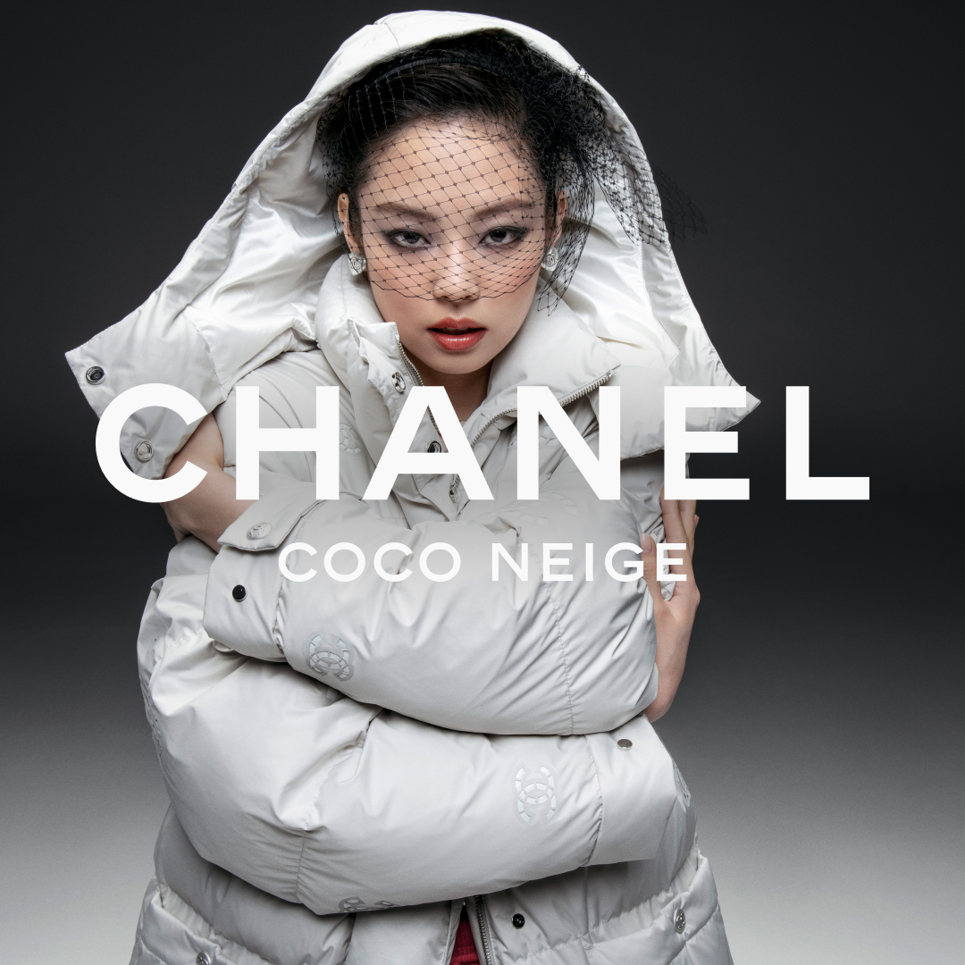 CHANEL's tweet photo. The CHANEL Coco Neige 2021/22 collection is embodied by artist and House ambassador JENNIE in a campaign photographed by Inez &amp; Vinoodh.
Now available in a selection of boutiques.
#CHANELCocoNeige #CHANEL