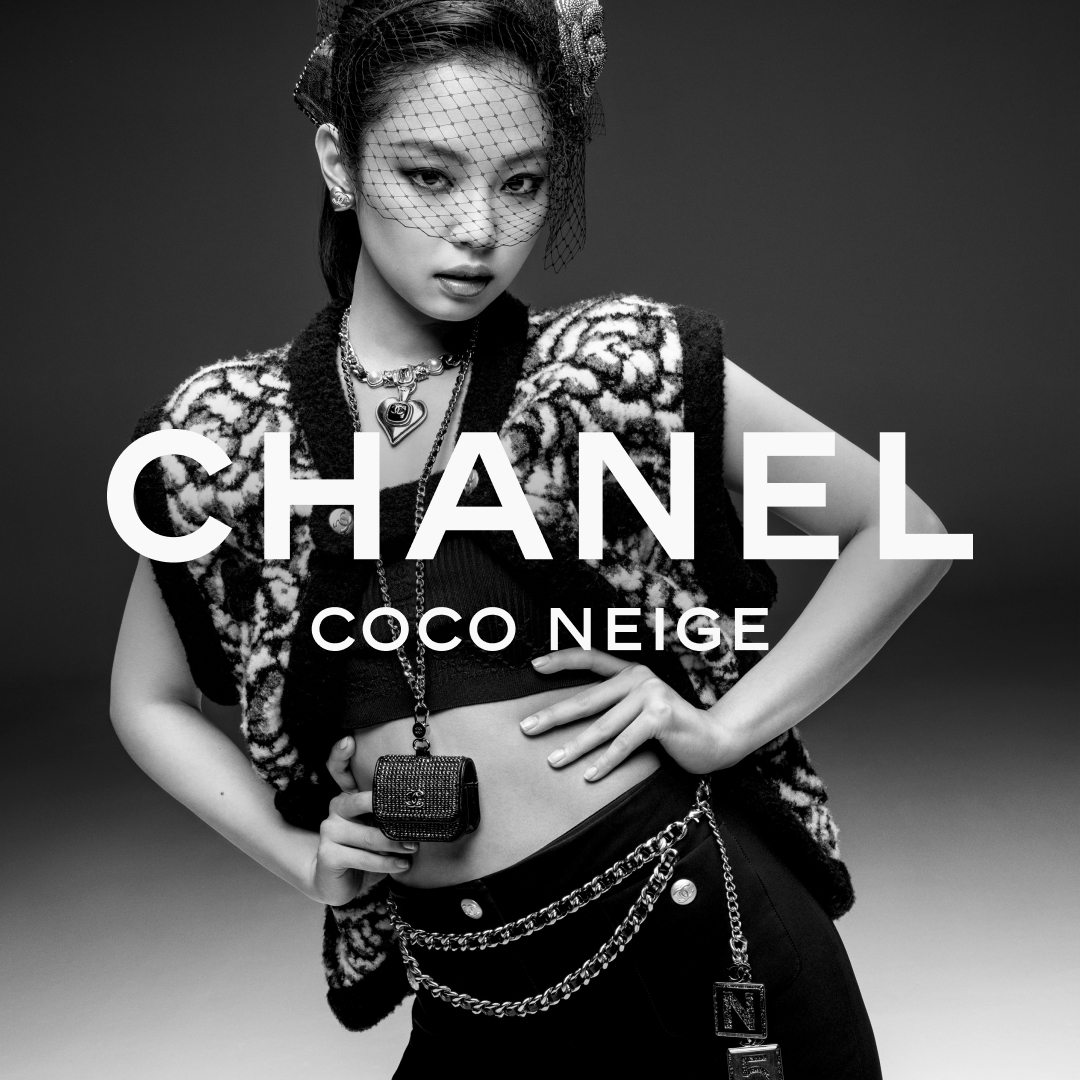 CHANEL's tweet photo. The CHANEL Coco Neige 2021/22 collection is embodied by artist and House ambassador JENNIE in a campaign photographed by Inez &amp; Vinoodh.
Now available in a selection of boutiques.
#CHANELCocoNeige #CHANEL