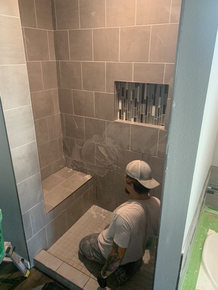 ATTN: builders, trades and construction pros! Verity Homes is hiring now for a variety of positions. Got skills? Show them off at Verity Homes! (Bismarck and Fargo openings available now.) buff.ly/3aQi0Yq