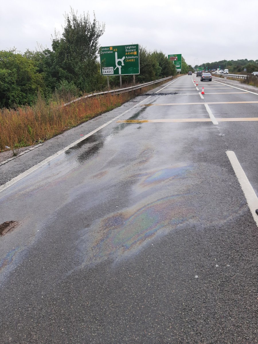 tvprp's tweet photo. A5D Southbound, Milton Keynes towards Kelly's Kitchen slow moving due to an earlier van fire.  1 lane closed and awaiting National Highways for the fuel spill and fire debris.  Please find an alternative route if you can to avoid traffic congestion.  #TPBShift #PC6523 #PC7817 https://t.co/0J3EPUeWV3