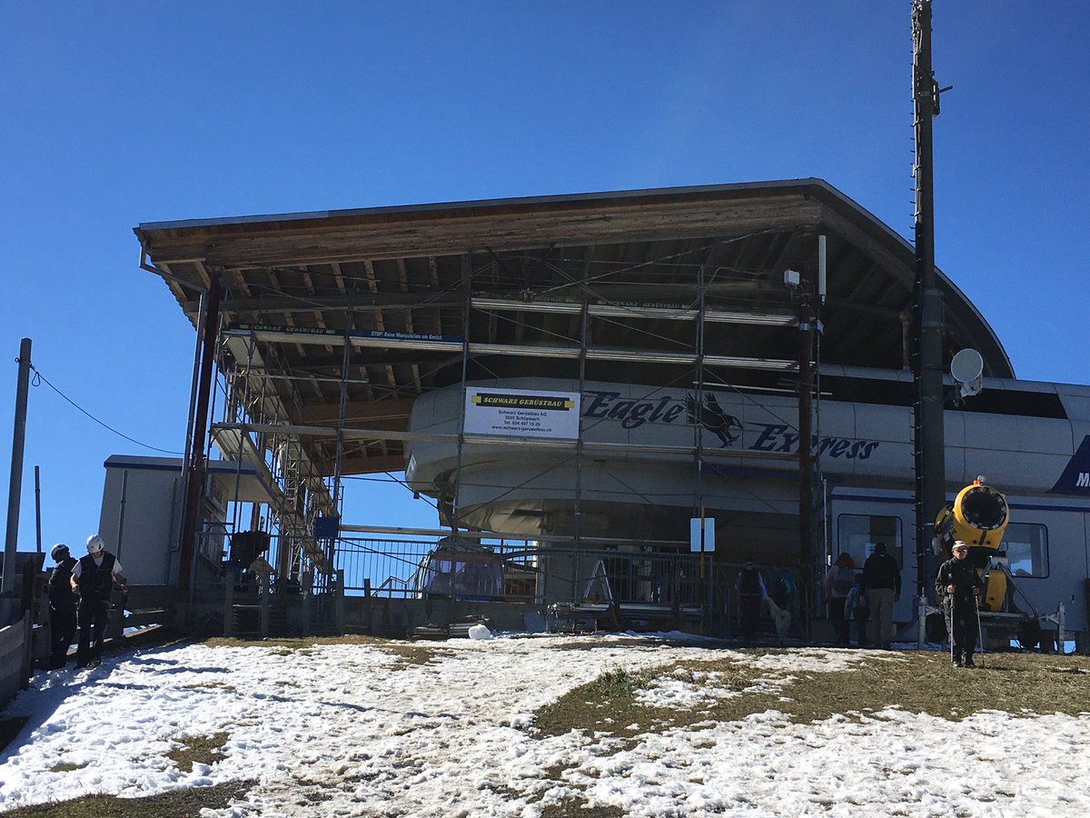 PRegsegger's tweet photo. Da macht Arbeiten Freude! 😀
#planplatten #Alpentower https://t.co/WkzbHhBzD5