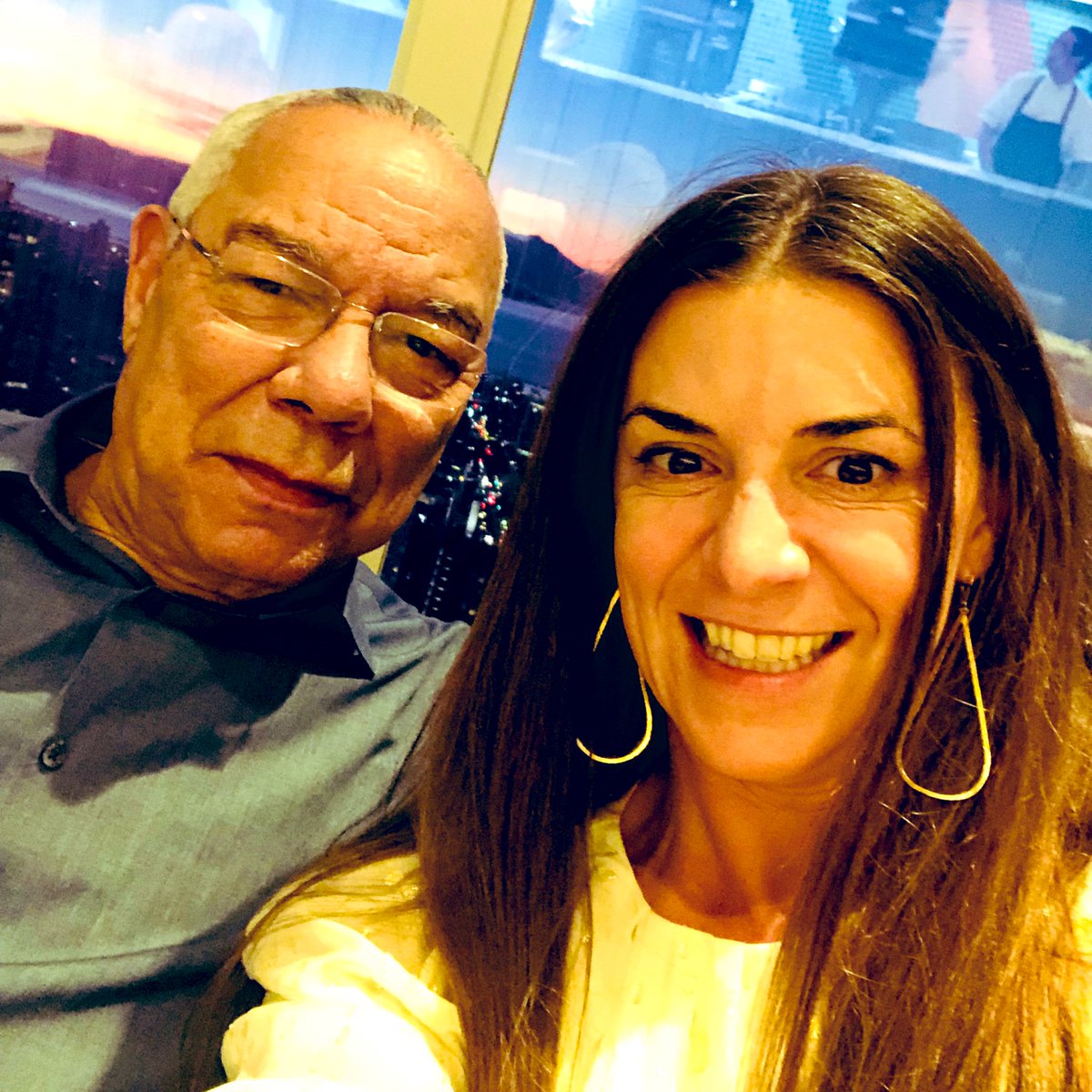 💔😭 Deeply saddened at the loss of our beloved General Colin Powell.  An incredible leader, father, person that gave so much and had such an impact on so many.  May your spirit Rest In peace and your soul feel the love of the world.  Thank you for blessing us with your life.