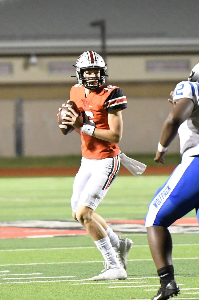 Third straight Dub secured. Site updated.

Check it👇👇👇

marcusfootball.com/page/show/6648…

#STCDA #ELITE #UNCOMMON #ProtectTheM #txhsfb