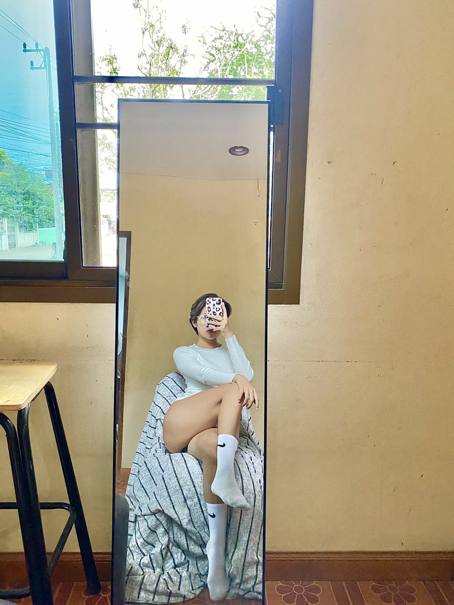 Mena_lmm's tweet photo. 🤍☁️ https://t.co/KafLKXwsSu
