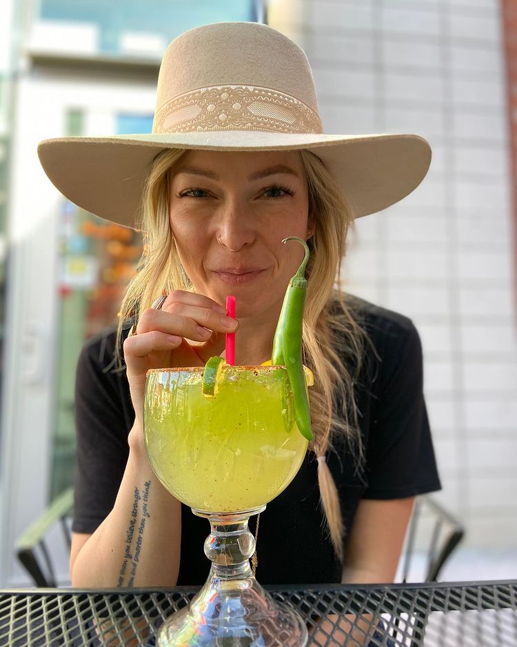 #MargaritaMonday should be celebrated with dos margaritas! 🍹 🍹 

Visit Mari Chuy's Mexican Kitchen and get two House Margaritas for the price of one with your Biggest Little Pass! 

BLBP PASS LINK: planmygetaway.com/biggest-little…

📷: @scary_aerie 

#Getawayrt #getawayrenotahoe #blbp