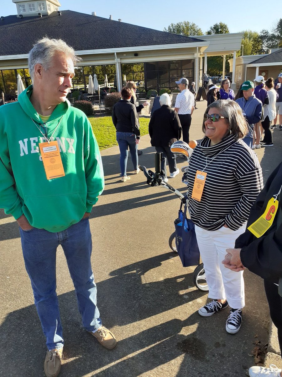 NerinxGolf's tweet photo. Nerinx Hall President and Principal supporting Fairway Markers at the State Tournament. https://t.co/kmKSW6FkJw