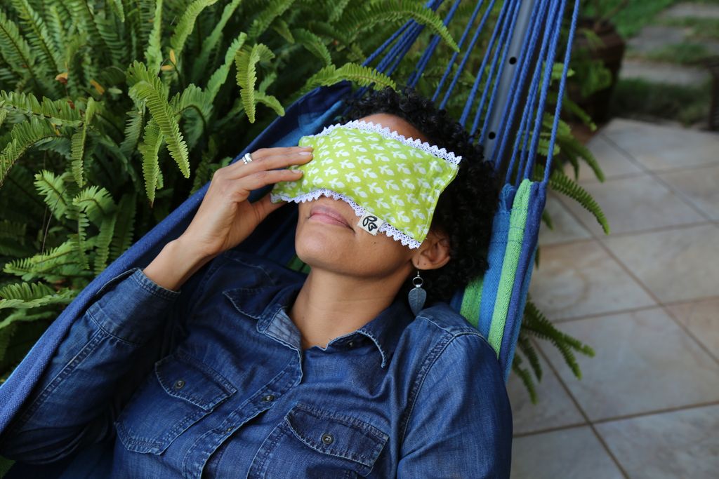 🌸 Release facial tension & calm your mind with this beautiful handmade eye pillow. Lie back, relax while gently engaging acupressure points to soften the delicate muscles around the eyes. #rechargeyourself  #destress #madeinKenya #eyepillow #coldcompress #naturalhealing