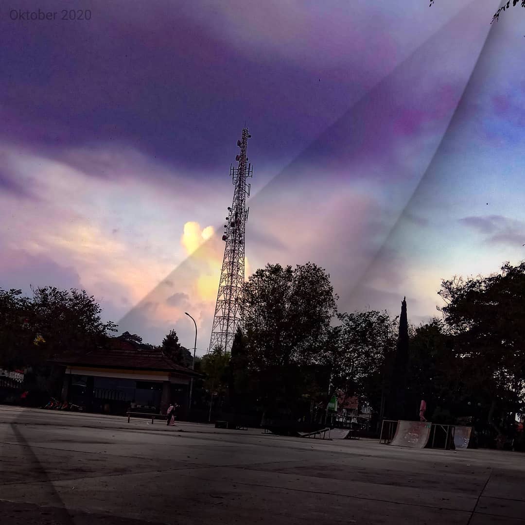 deniardian_'s tweet photo. new drop!!

Small town
Day to day, week to week, year to year, this city will be different

https://t.co/G6JvP5uzEr

11/12 ed
collect for 1 tez

#NFTdrops #NFTCommunity  #NFTcollection #nftphotography #nftcollectors #photography https://t.co/fzqQCM4rhK