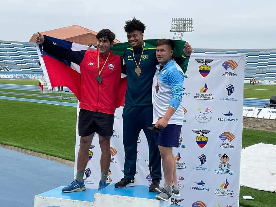 atletismo_argentino (@atletismoar) on Twitter photo BUENA ACTUACIÓN ARGENTINA EN EL SUDAMERICANO SUB-23
En Guayaquil 🇪🇨
🇦🇷 cosechó 11 medallas (1 🥇 – 2 🥈 – 8 🥉) y culminó en el 5° lugar del medallero y en el 4° lugar en puntajes.
Por: <a href="/alemaldonadopd/">Alejandro Maldonado</a> (Track, Field & Running Web)
atletismoargentino.com.ar/buena-actuacio… BUENA ACTUACIÓN ARGENTINA EN EL SUDAMERICANO SUB-23
En Guayaquil 🇪🇨
🇦🇷 cosechó 11 medallas (1 🥇 – 2 🥈 – 8 🥉) y culminó en el 5° lugar del medallero y en el 4° lugar en puntajes.
Por: <a href="/alemaldonadopd/">Alejandro Maldonado</a> (Track, Field & Running Web)
atletismoargentino.com.ar/buena-actuacio…