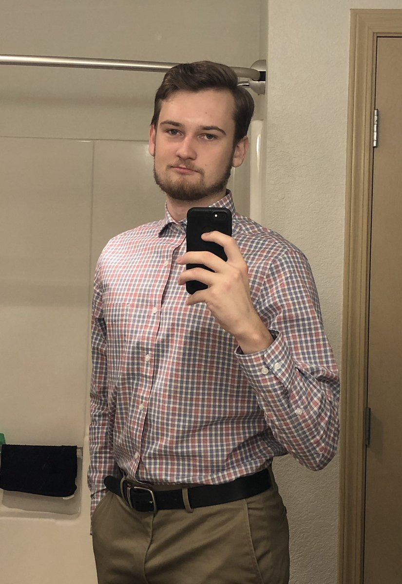 DrewyDSF's tweet photo. First day of my career 💰 https://t.co/4sKRe3ProP