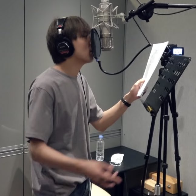 haechan’s a natural in the recording studio