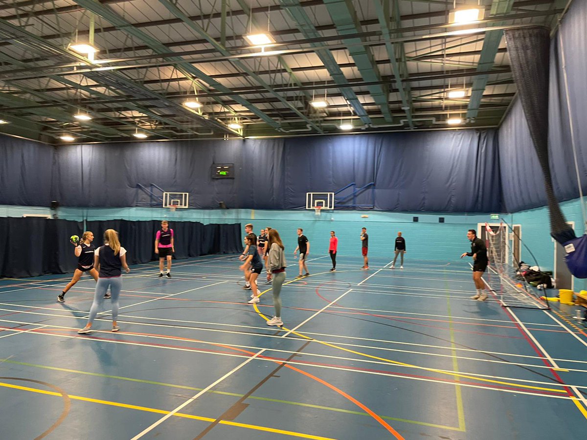 scothandball's tweet photo. Fundamentals of Handball Coaching Course at @StirUni ✅ 

Huge thanks to @CowleyJoe for organising! 

Can’t wait to see these future PE teachers take #handball to Scottish schools 🤾✏️ 

To book a free intro to handball coaching course ➡️ https://t.co/gzVH8hRumZ https://t.co/ODiK7aLO6L