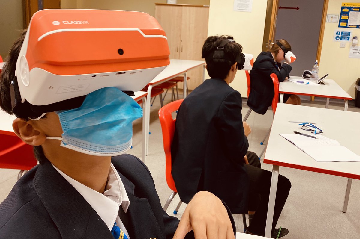 Taking students to other worlds with <a href="/ClassVR/">ClassVR from Avantis</a> during English intervention today <a href="/SaintWilfrids/">SaintWilfridsCofE</a> really inspiring creativity, depth and accuracy in their writing. #AppleEDUchat #edtech