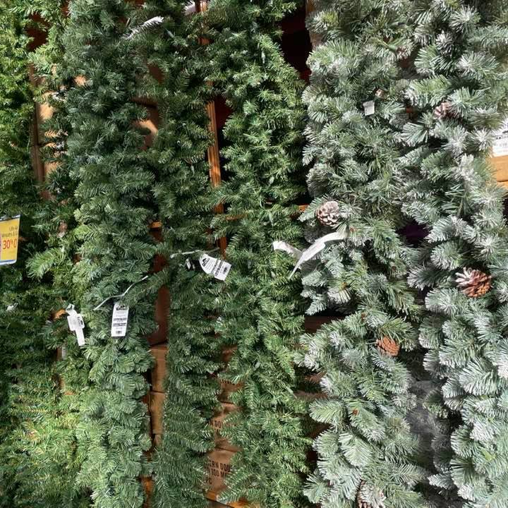 EnglishGardens's tweet photo. Christmas set up at English Gardens starts as soon as fall hits. Our stores are working hard to transform into Christmas Wonderlands for our open house on November 7.
#MakeLifeBeautiful #Christmas #ChristmasSetUp #Holidays #ChristmasOpenHouse https://t.co/WTnBy4Romg