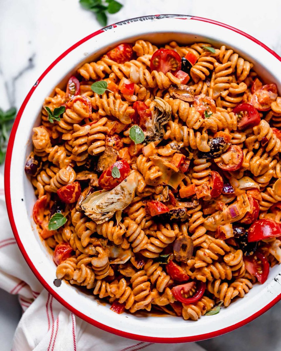 life89_'s tweet photo. محبين الباستا بالطماطم 🍝 
سلسلة وصفات باستا متنوعة بالطماطم https://t.co/THqbGQpbWh